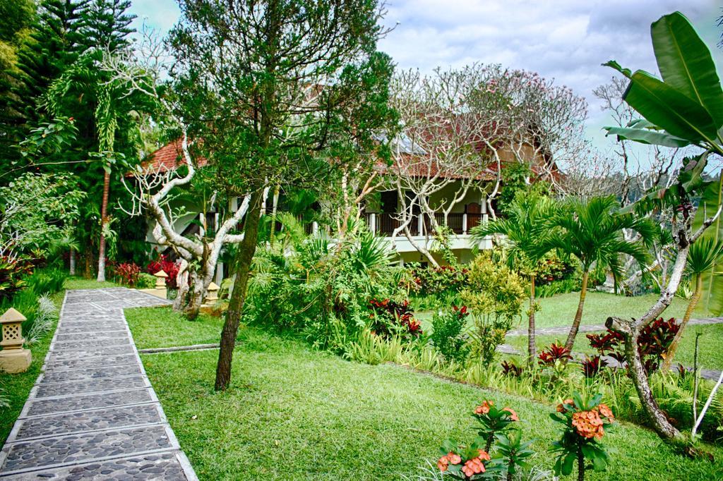Puri Bunga Resort Ubud  Exterior photo